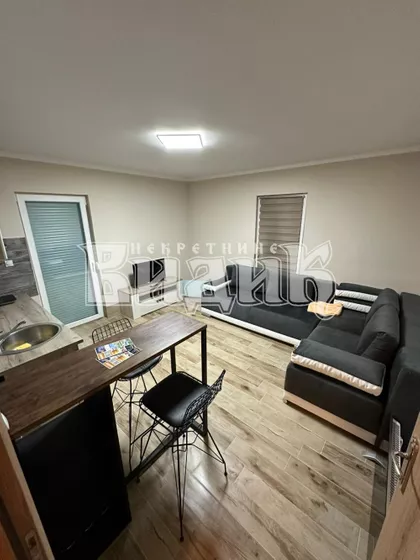 Žanke Stokić | 4zida.rs