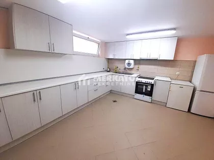Novo Berbersko | 4zida.rs