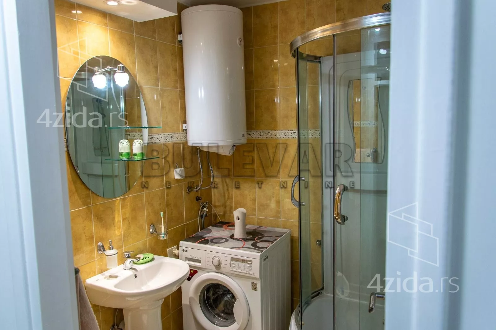 Dvoiposoban stan | 4zida