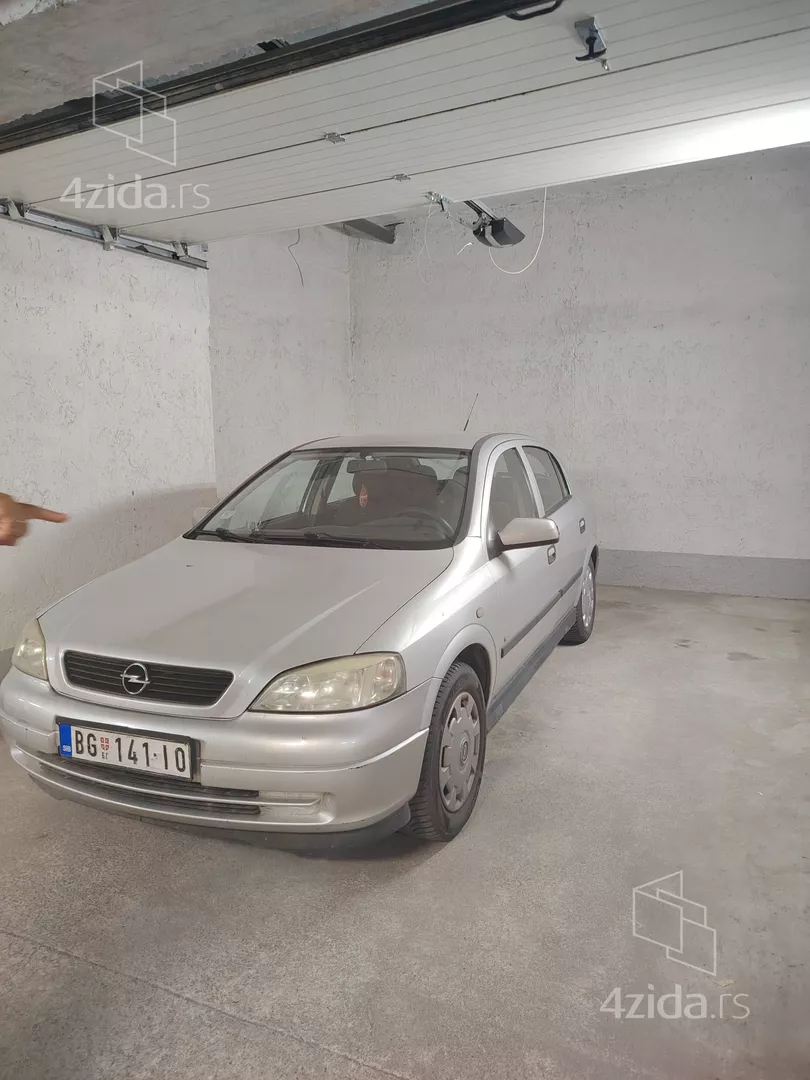 Garaža | 4zida