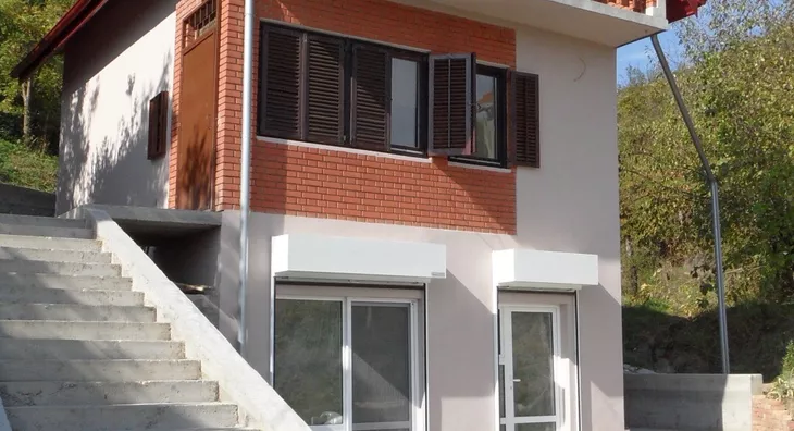 3-etažna kuća | 4zida