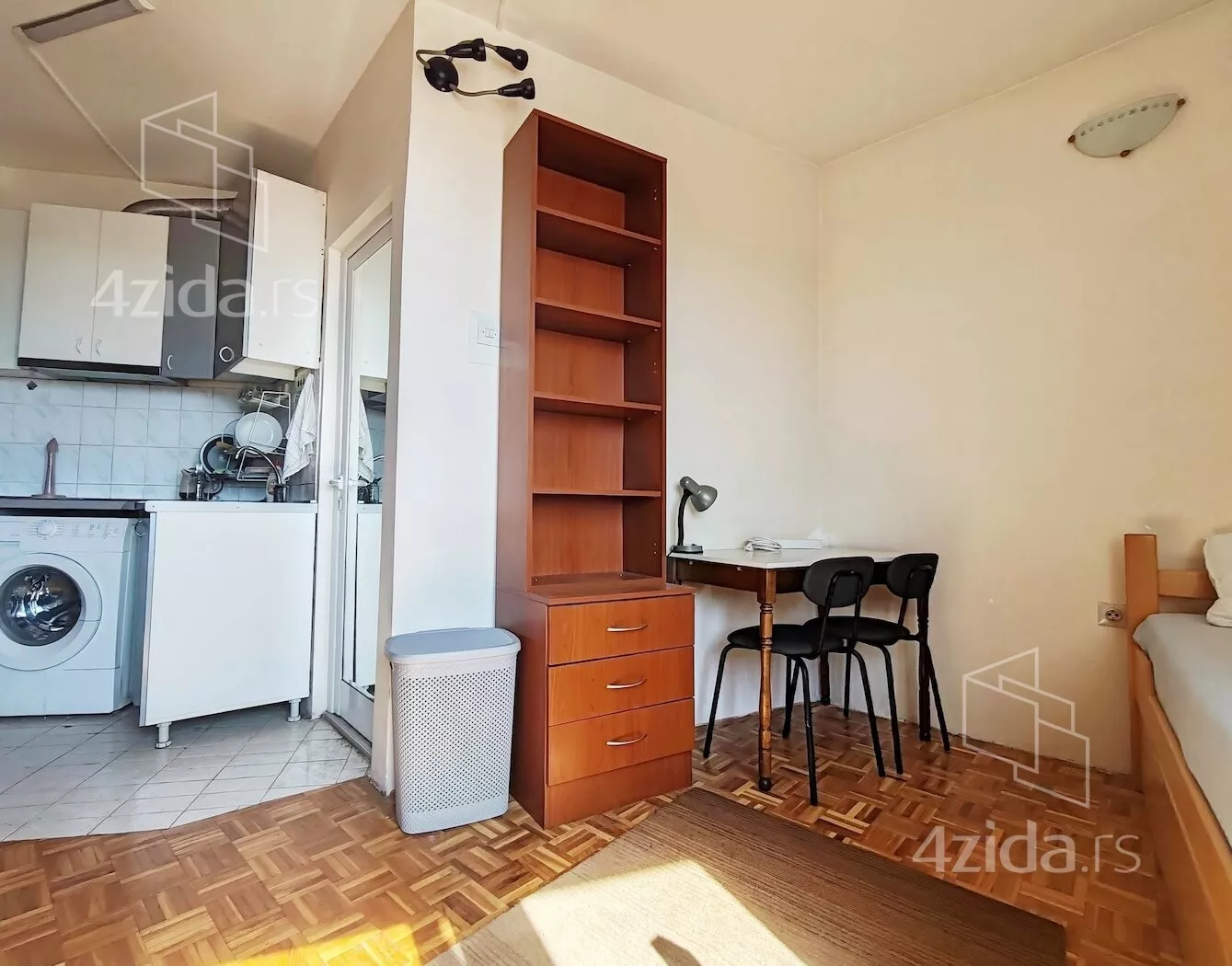 Garsonjera | 4zida