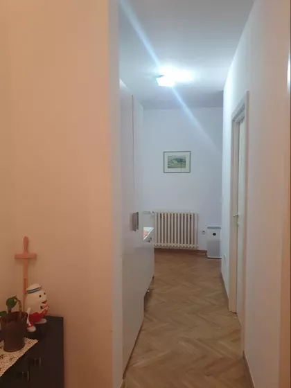 Krunski Venac | 4zida.rs