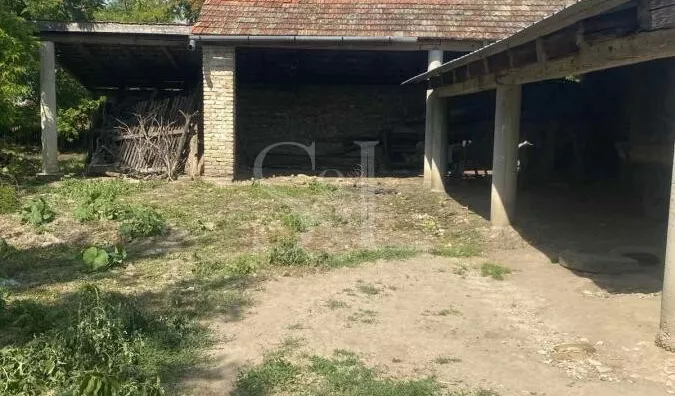 Poljoprivredno zemljište | 4zida