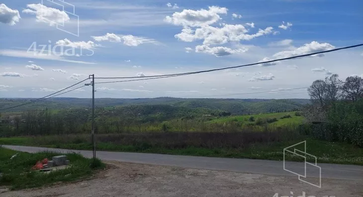Plac | 4zida