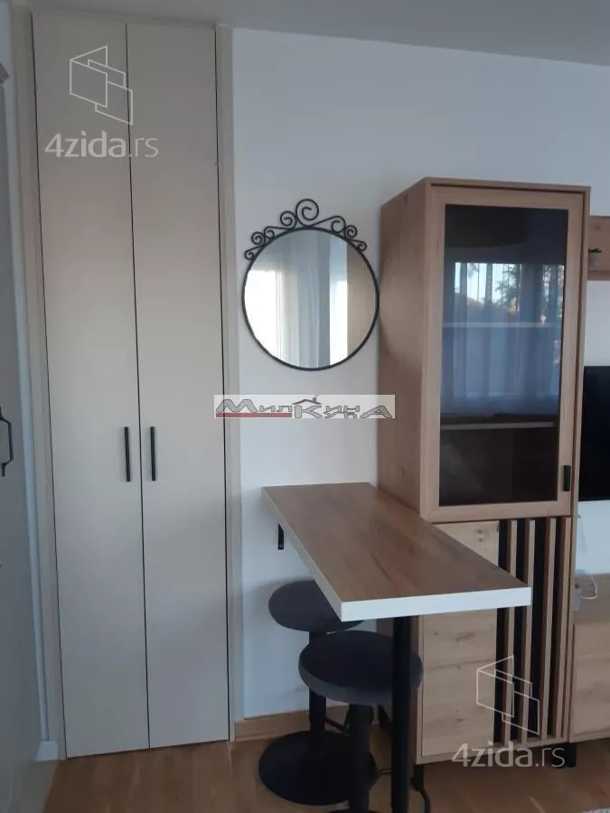 Garsonjera | 4zida