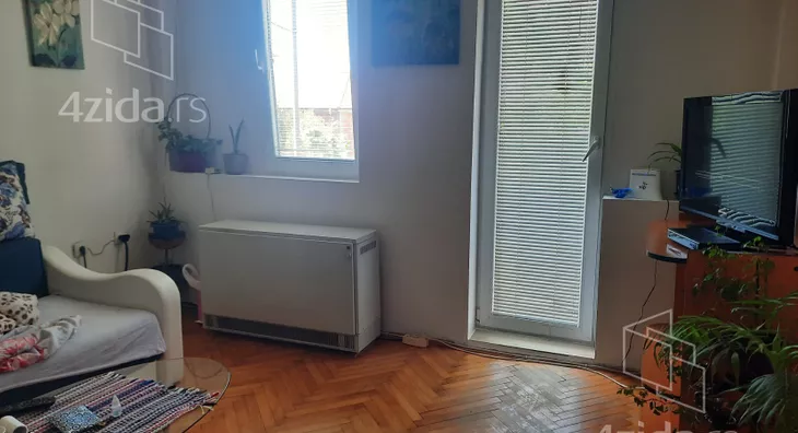 4-etažna kuća | 4zida