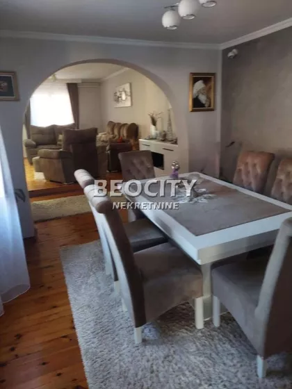 Adamovićevo Naselje | 4zida.rs