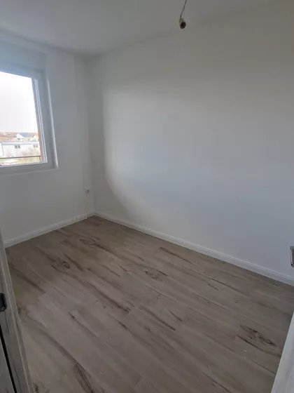 Novi Banovci | 4zida.rs