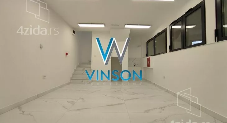 Poslovni prostor | 4zida