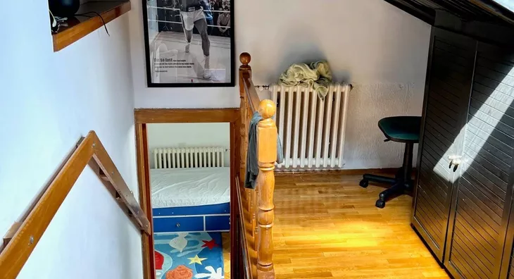 Šestosoban stan | 4zida