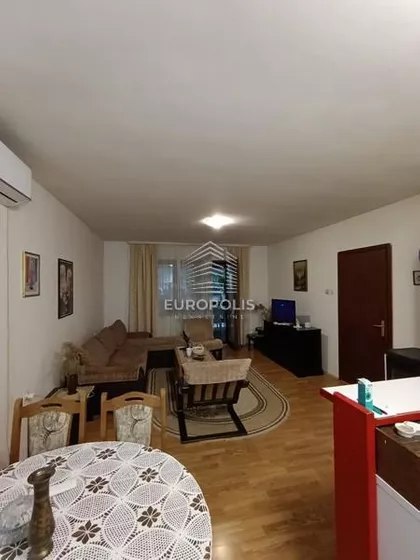 Novi Banovci | 4zida.rs