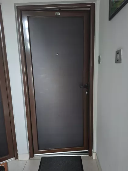 Narodnih Heroja 5 | 4zida.rs