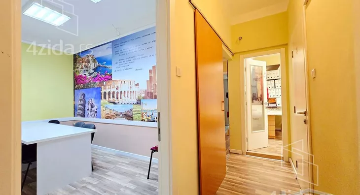 Petosoban stan | 4zida