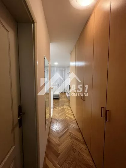 Veselina Masleše | 4zida.rs