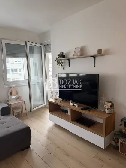 Gundulićeva | 4zida.rs