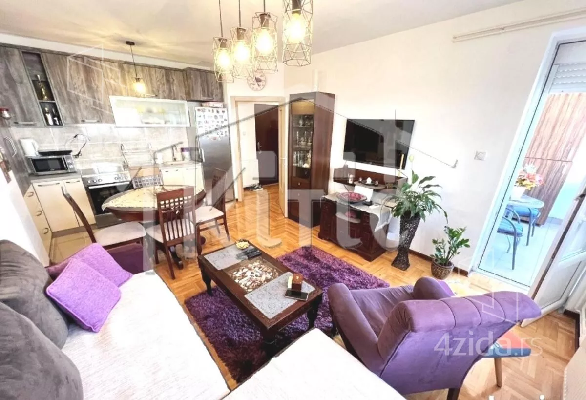 Dvoiposoban stan | 4zida