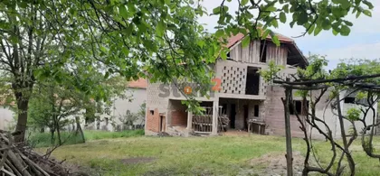 Crveni Krst | 4zida.rs