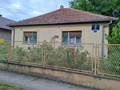 Mali Radanovac | 4zida.rs