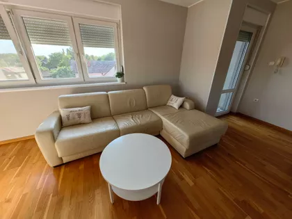 Gradske lokacije | 4zida.rs