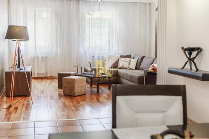 Stari Grad | 4zida.rs