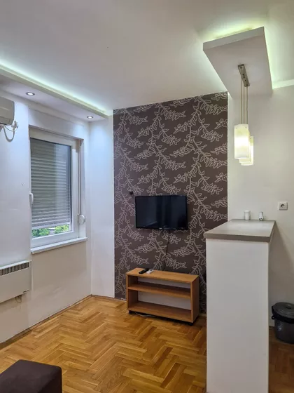 Partizanski Blok | 4zida.rs