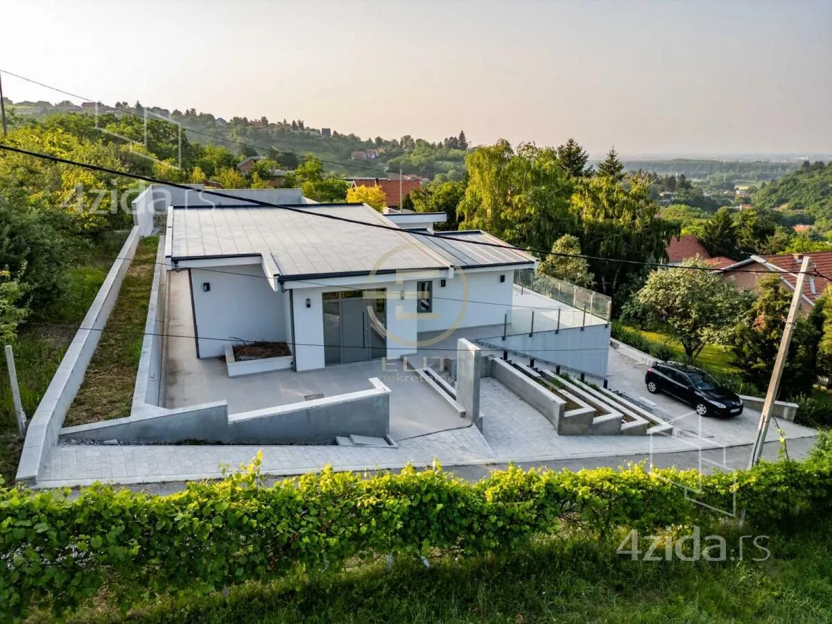 Kuća | 4zida