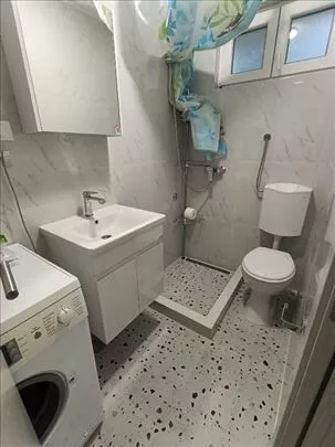 Tihomira Višnjevca 7 | 4zida.rs
