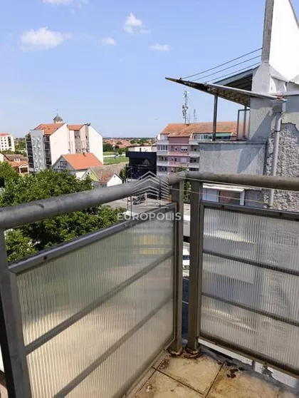 Cara Dušana | 4zida.rs