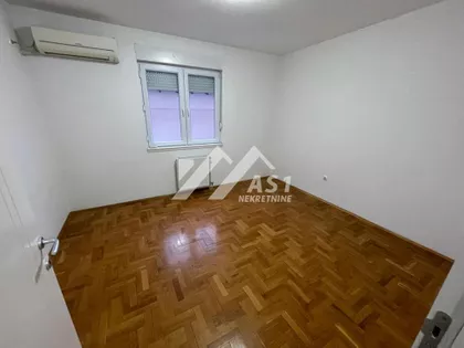 Vase Pelagića | 4zida.rs