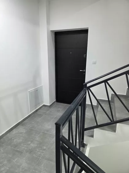 Svetozara Miletića 15 | 4zida.rs