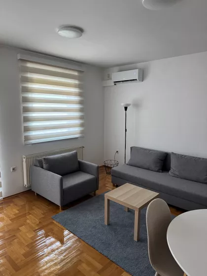 Bulevar Cara Lazara 110 | 4zida.rs