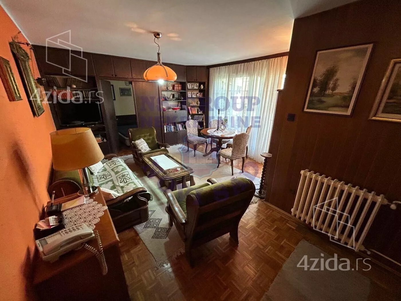 Troiposoban stan | 4zida