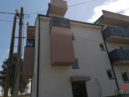 Lipov Gaj | 4zida.rs