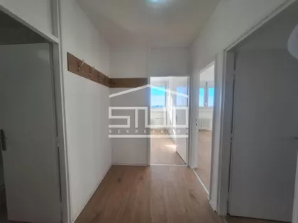 Banovo Brdo | 4zida.rs