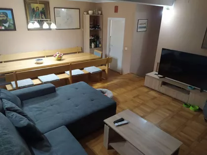Plitvička 10 | 4zida.rs
