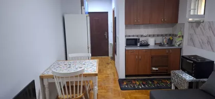 Pere Veljkovića 8G | 4zida.rs