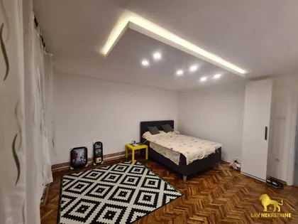 BRAĆE KRKLJUŠ | 4zida.rs