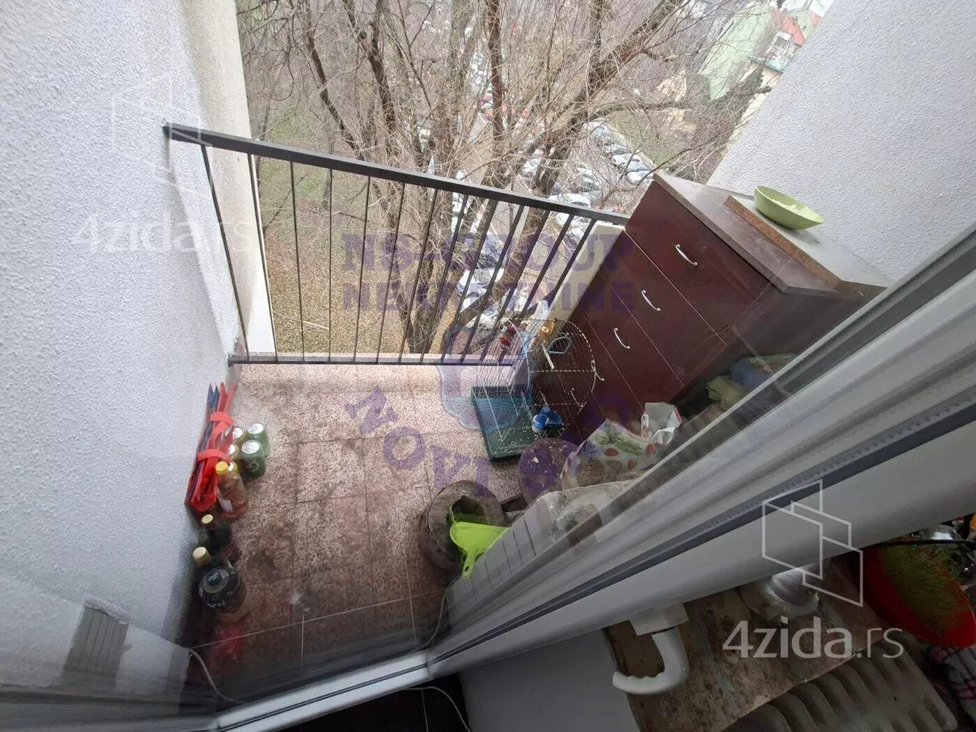 Četvoroiposoban stan | 4zida