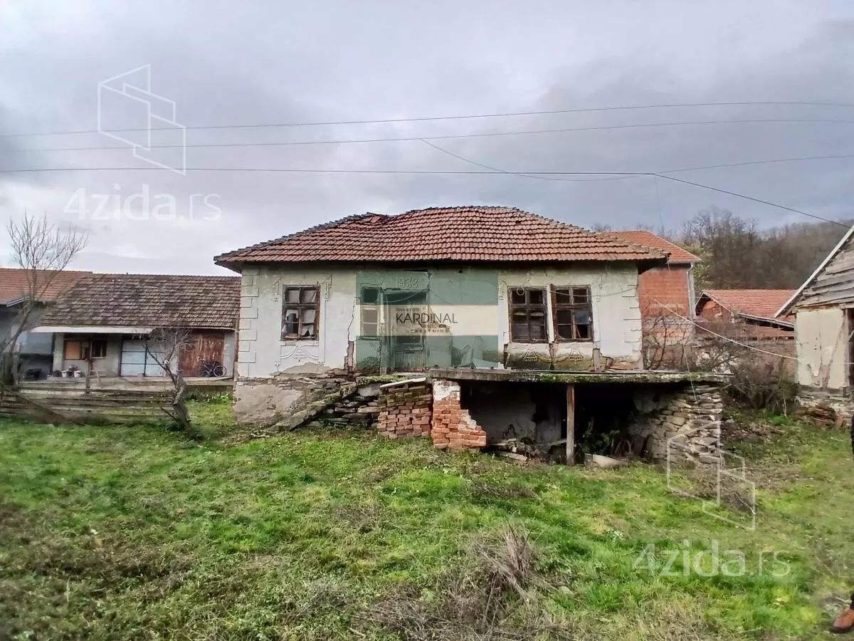 Plac | 4zida