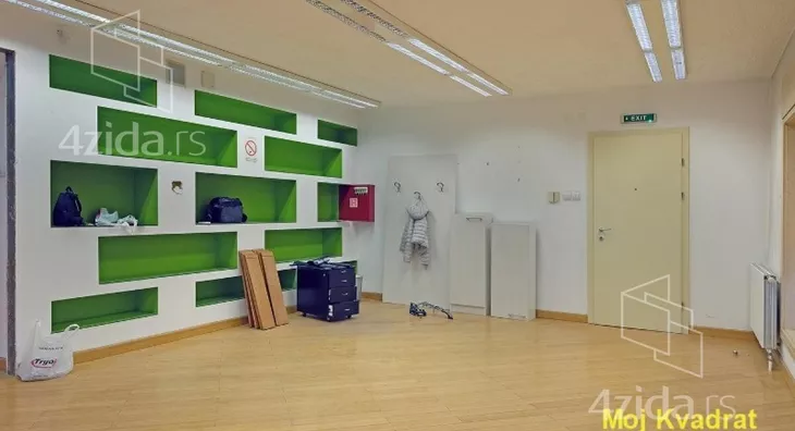 Poslovni prostor | 4zida