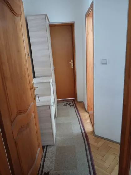Podbara | 4zida.rs