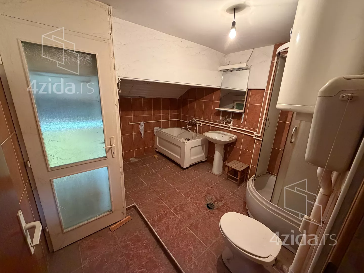 3-etažna kuća | 4zida