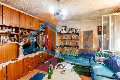 Ivana Milutinovića | 4zida.rs