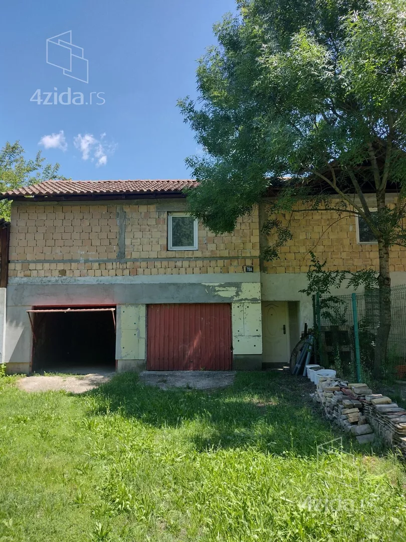 Garaža | 4zida