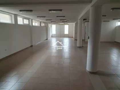 Vašarište | 4zida.rs