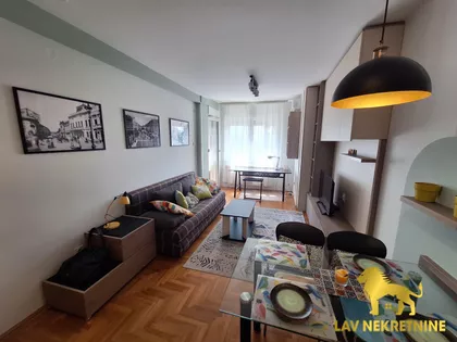 BULEVAR CARA LAZARA | 4zida.rs