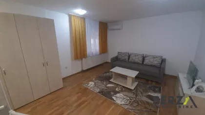 Železnička stanica | 4zida.rs