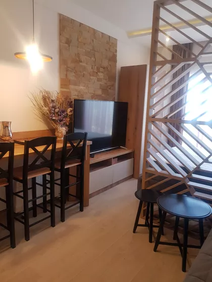 Stefana Prvovenčanog 39 | 4zida.rs