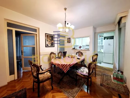 Krunski Venac | 4zida.rs